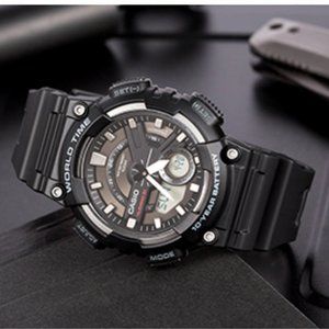 Solar student watch